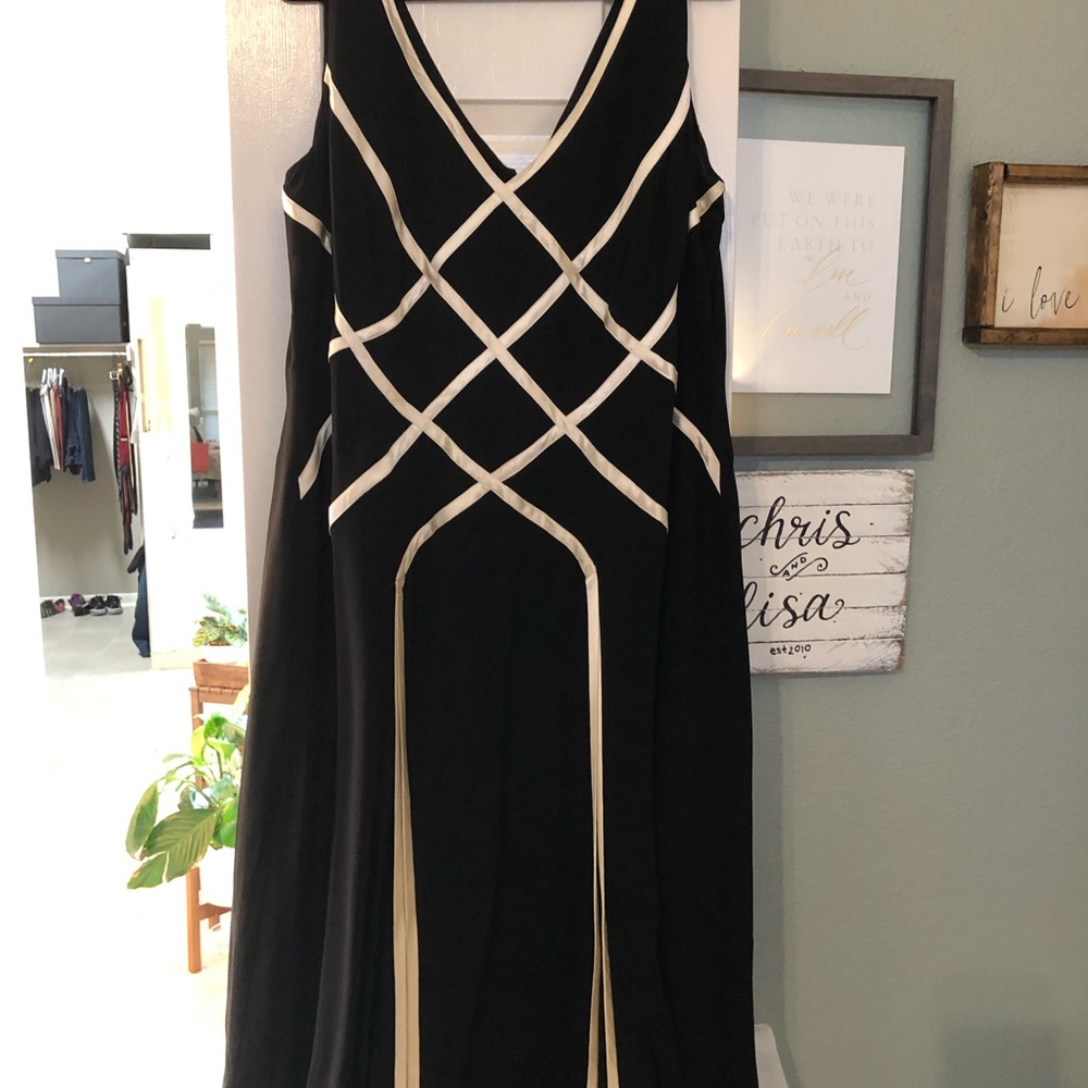 Gorgeous black party dress by Adriana Papell boutique, Size 14W